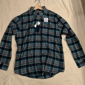 Long sleeve flannel shirt, temp regulating fabrics